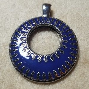 NEW Premier Designs Reversible Coral Blue Enhancer